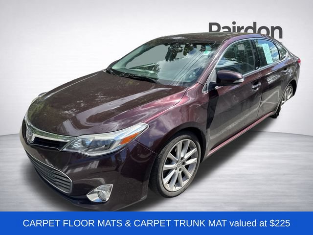 Used 2015 Toyota Avalon Limited w/ Technology Package FWD image 3