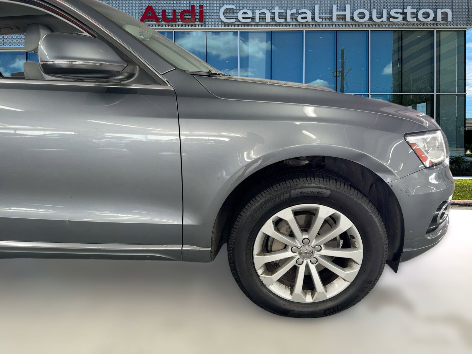Used 2013 Audi Q5 2.0T Premium Plus w/ Premium Plus Pkg image 12