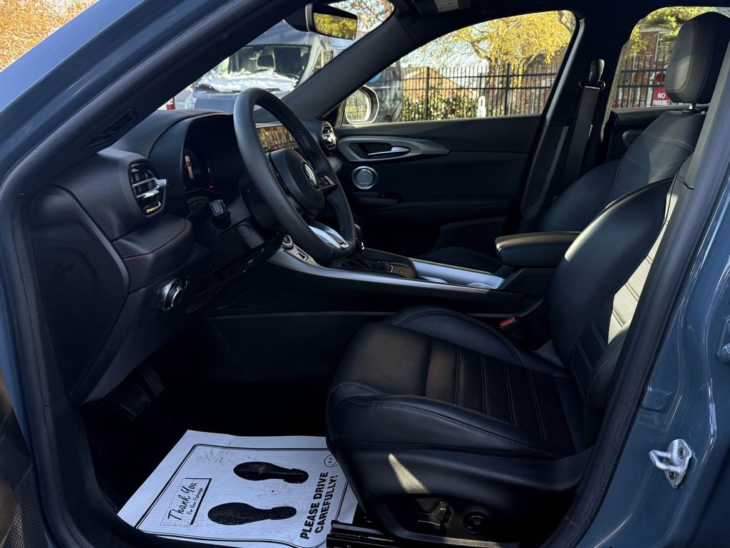 Used 2023 Dodge Hornet GT Plus image 12