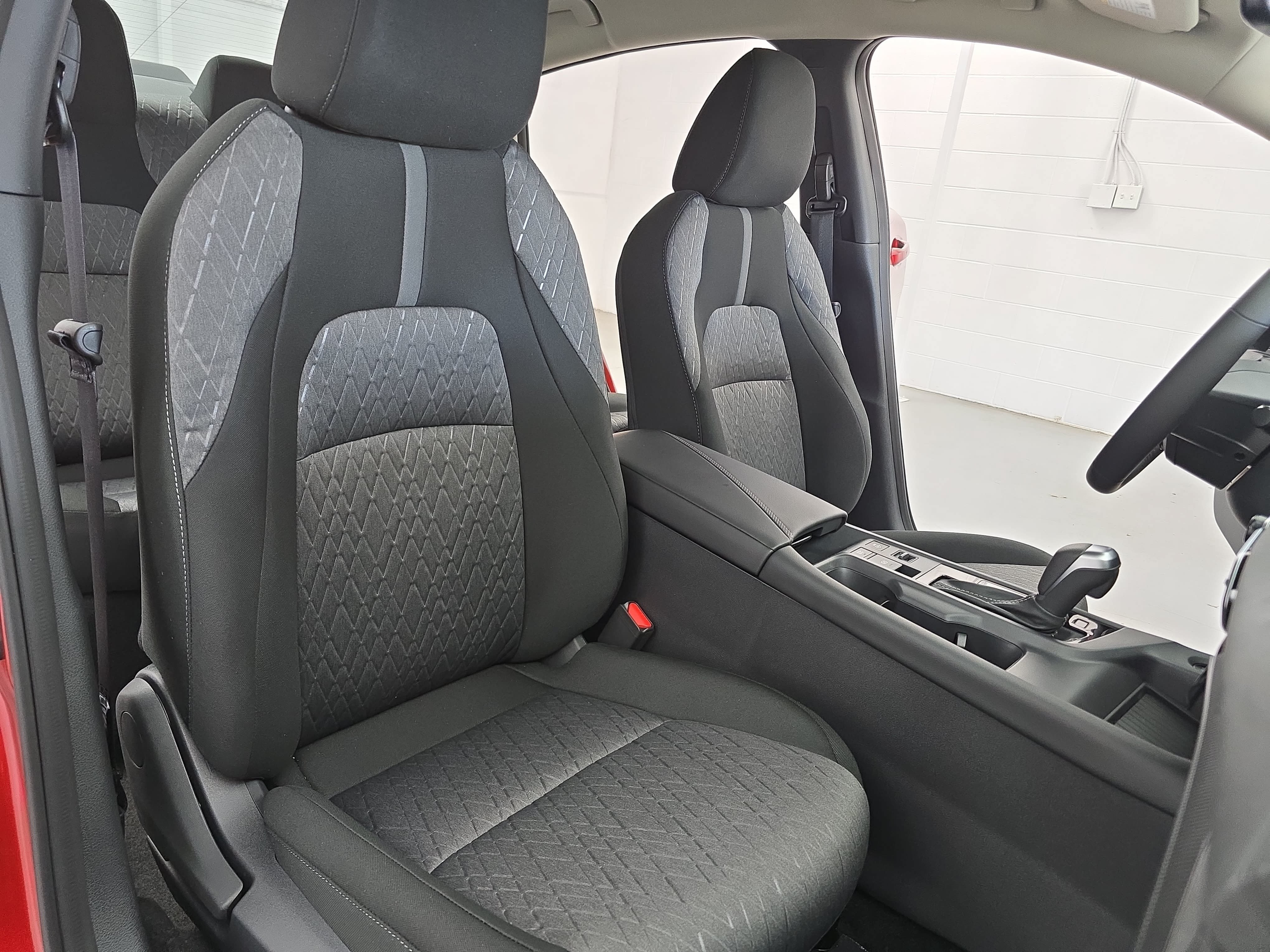 New 2026 Nissan Sentra SV w/ SV Convenience Package FWD image 10