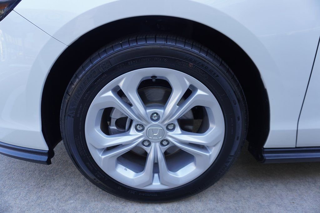 Used 2025 Honda Accord LX image 27