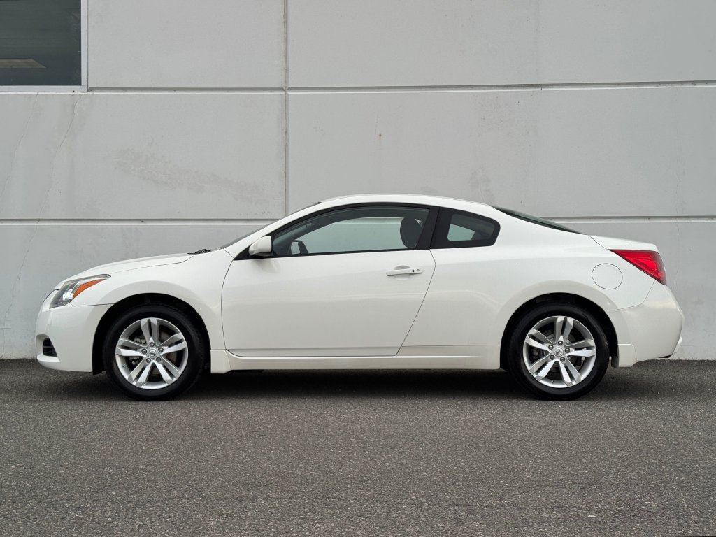 Used 2012 Nissan Altima 2.5 S FWD image 4