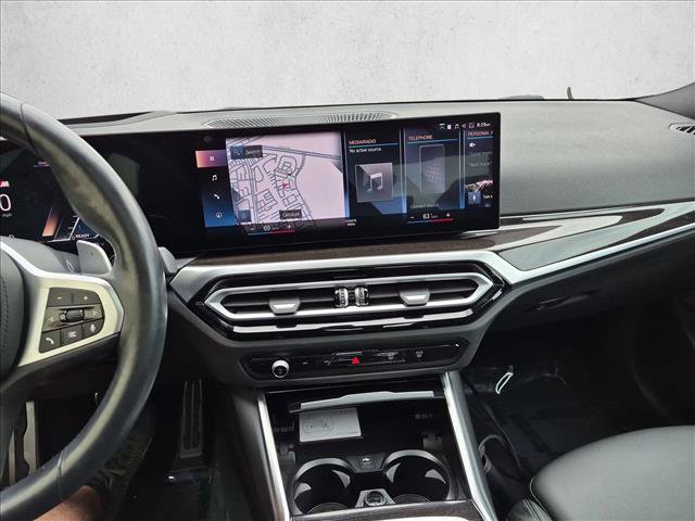 Used 2023 BMW 330i Sedan w/ M Sport Package RWD image 15