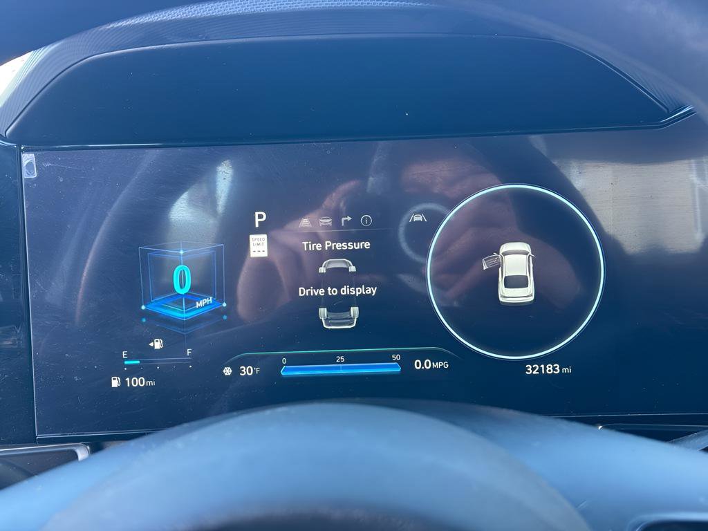 Certified 2024 Hyundai Elantra SEL image 25