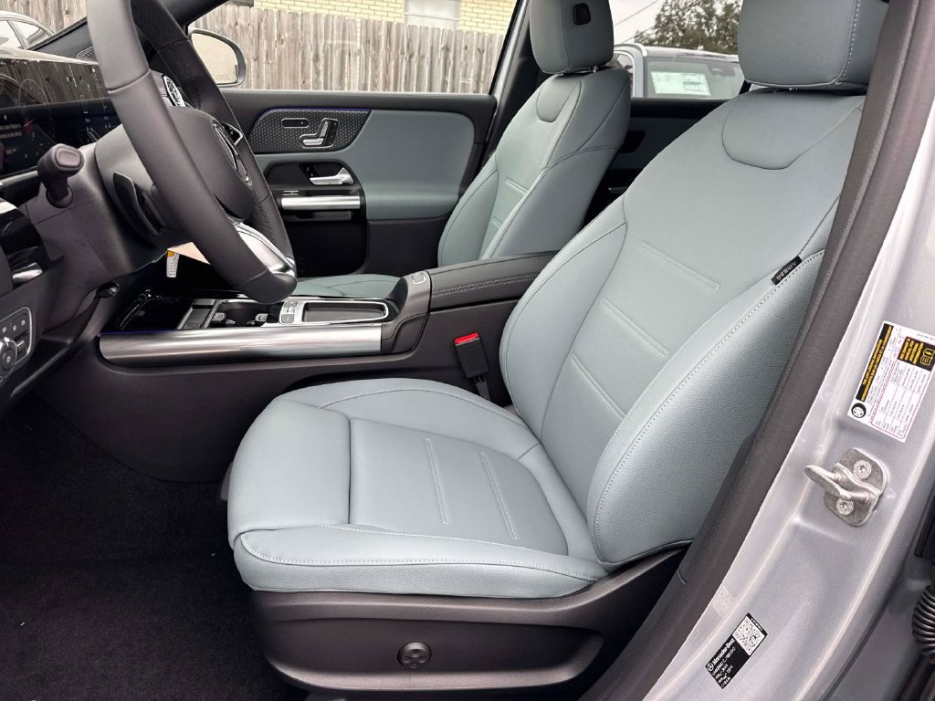 Used 2026 Mercedes-Benz GLA 250 image 9
