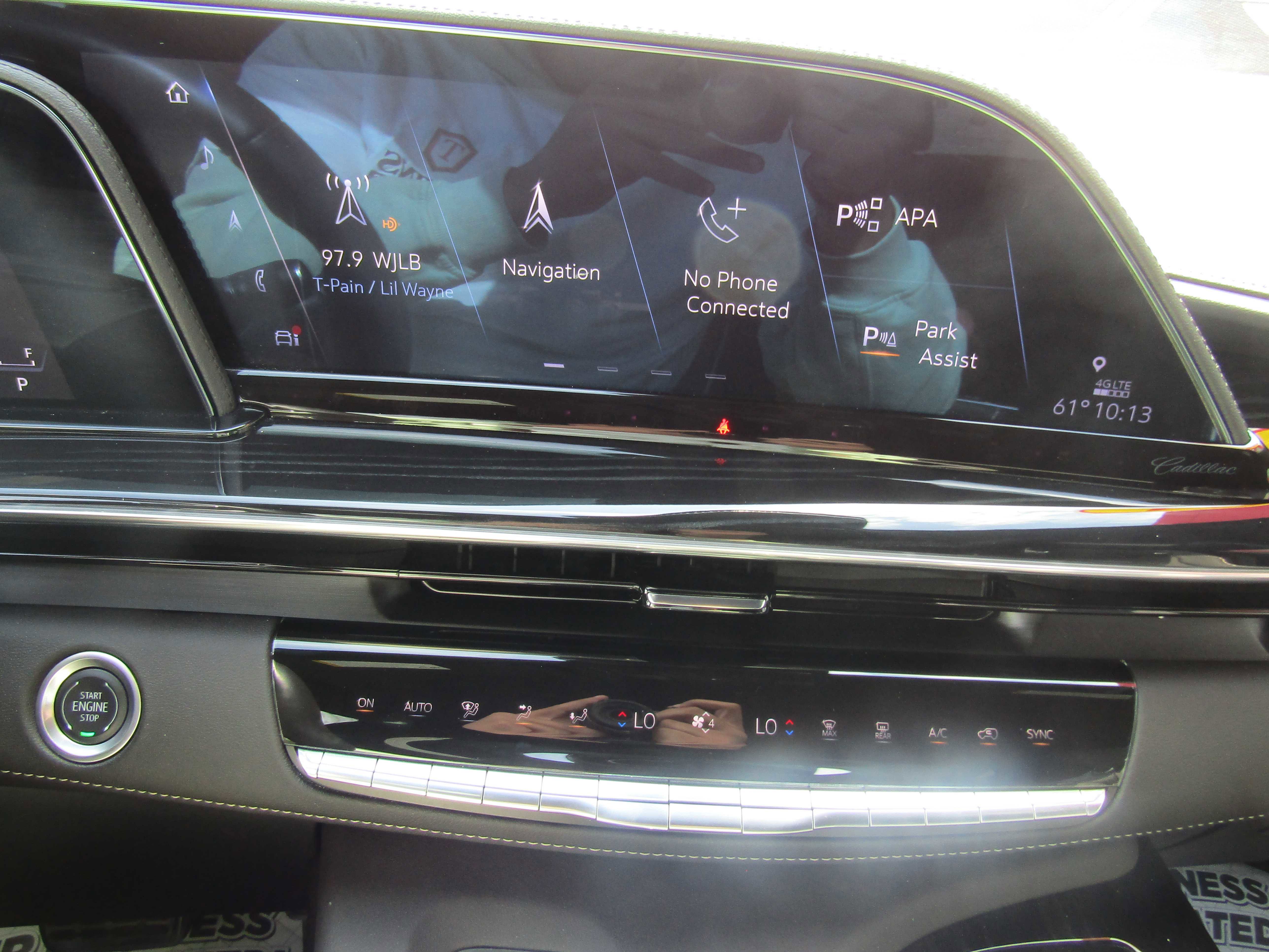 Used 2024 Cadillac Escalade Sport w/ LPO, ONYX Package AWD/4WD image 20