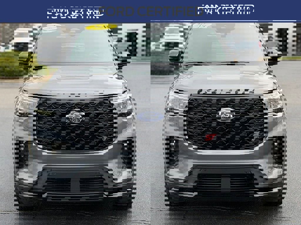 Certified 2025 Ford Explorer ST image 3