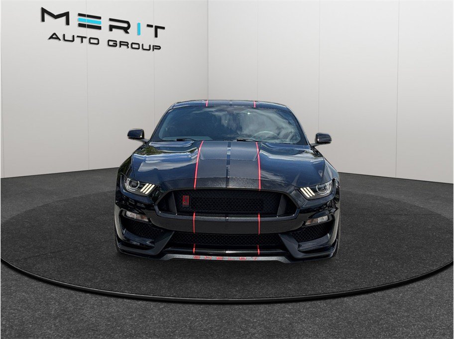 Used 2018 Ford Mustang Shelby GT350 w/ Convenience Package RWD image 3