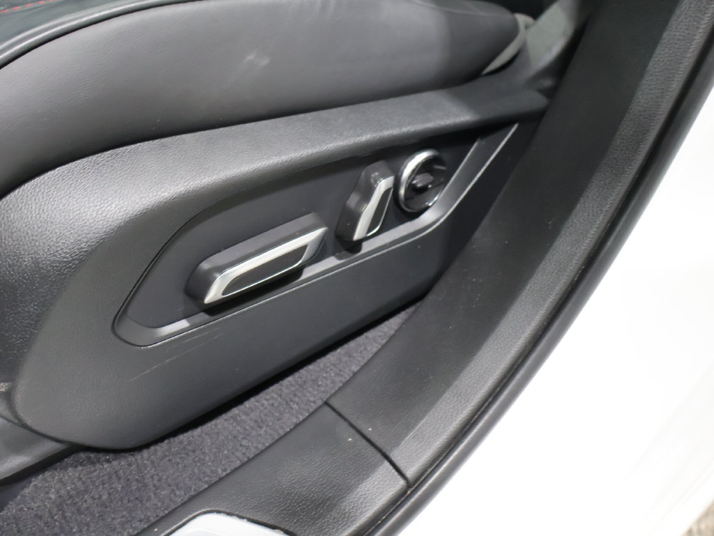 Used 2023 Acura RDX w/ Advance Package AWD/4WD image 12