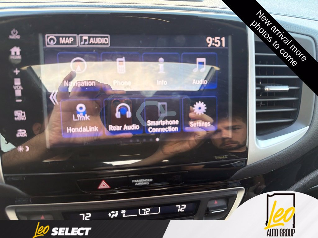 Used 2017 Honda Pilot Touring image 8