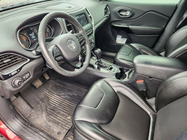Used 2020 Jeep Cherokee Latitude Plus image 9