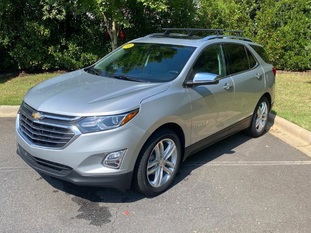 Used 2018 Chevrolet Equinox Premier FWD image 3
