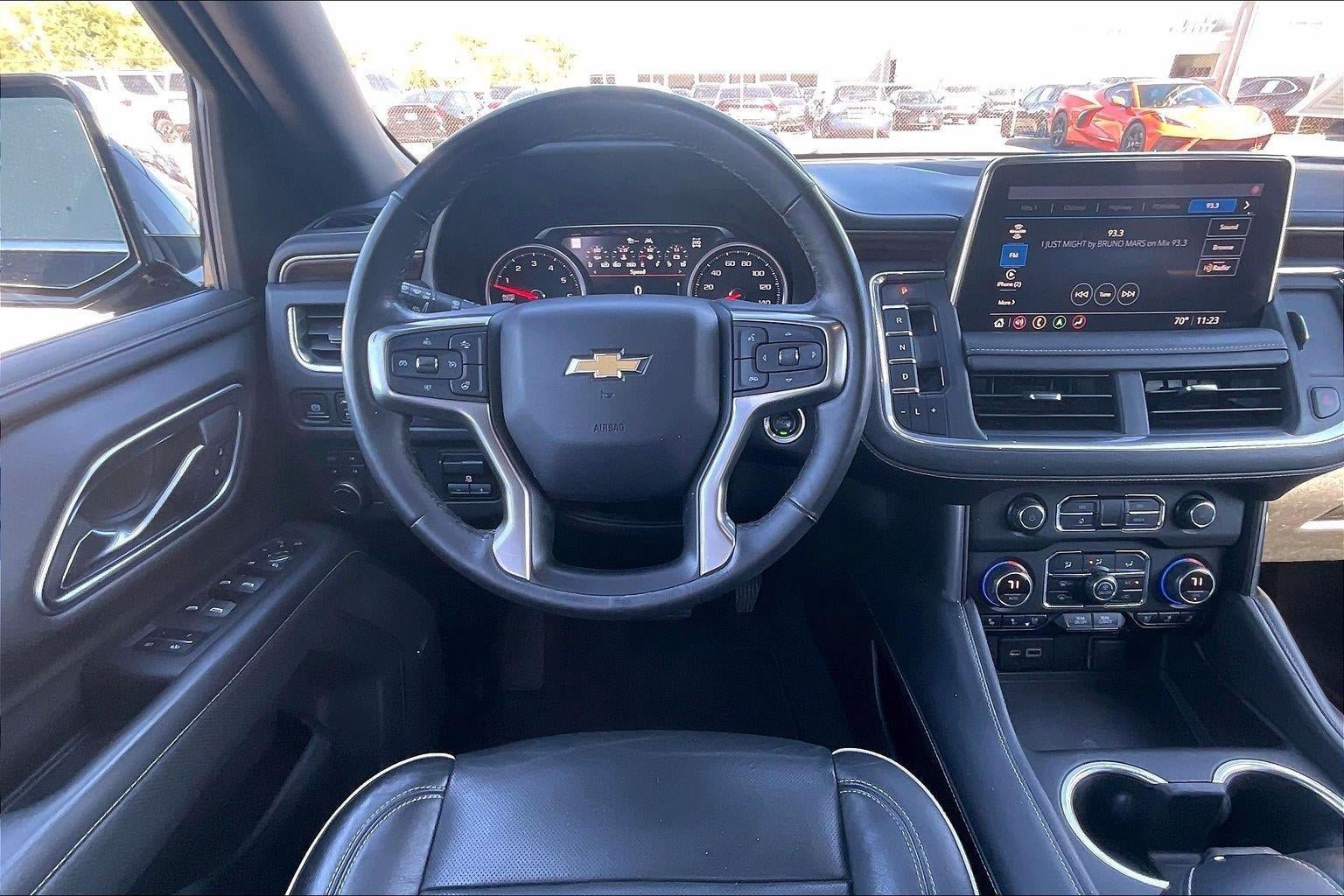Used 2021 Chevrolet Tahoe Premier w/ Premium Package AWD/4WD image 5
