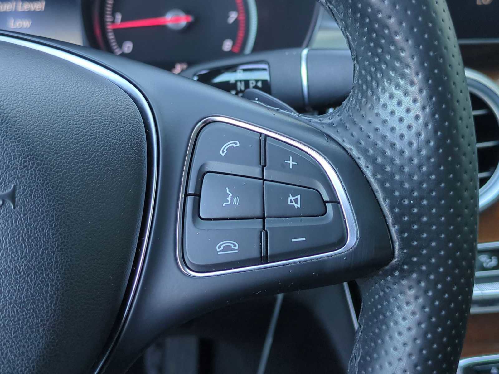 Used 2015 Mercedes-Benz C 300 4MATIC Sedan image 27