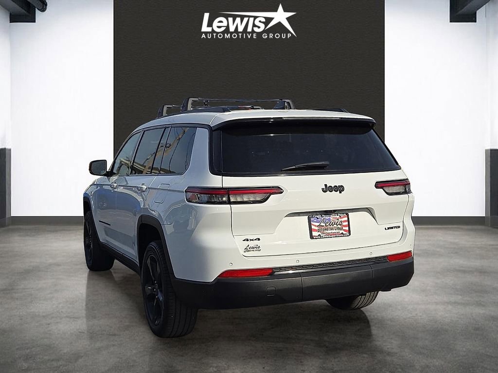 Used 2025 Jeep Grand Cherokee L Limited w/ Black Appearance Package image 3