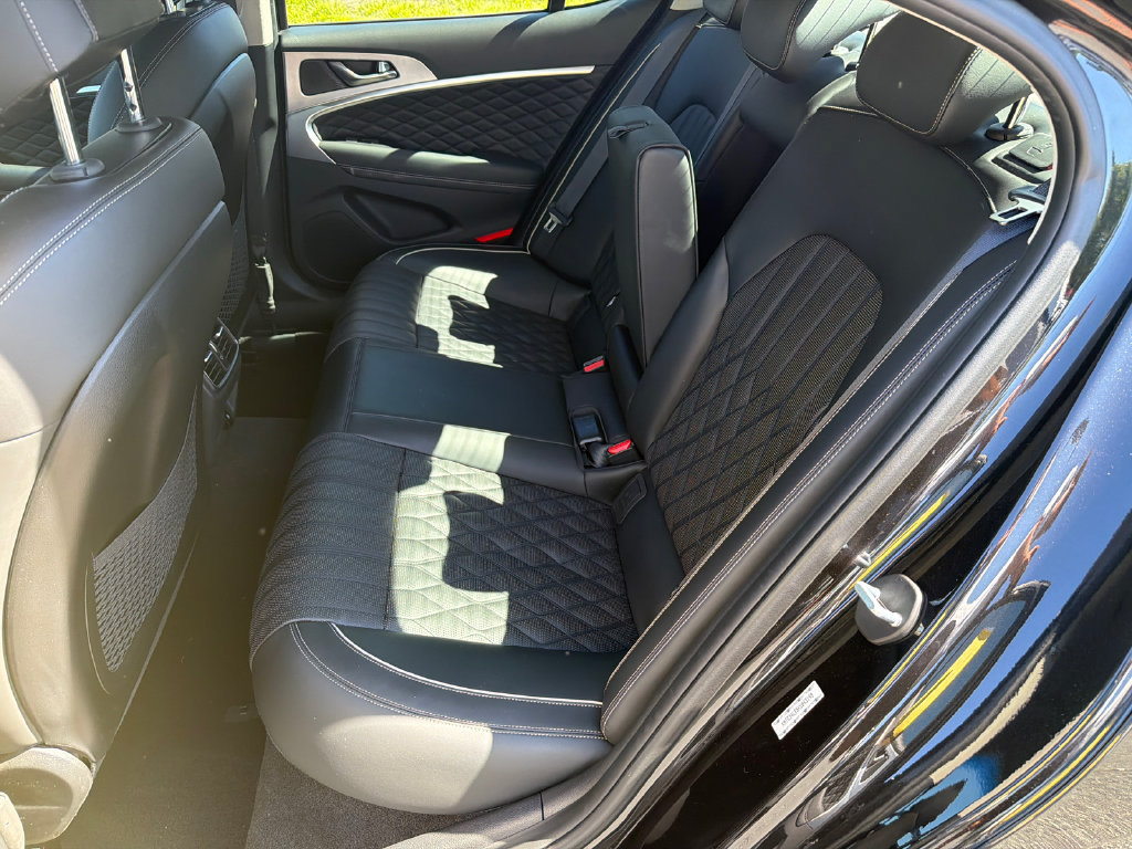 Used 2019 Genesis G70 3.3T Advanced w/ Prestige Package RWD image 22