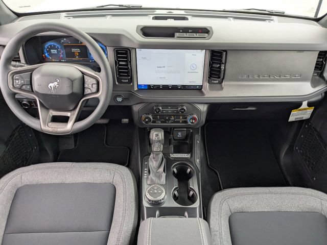 New 2025 Ford Bronco 4-Door AWD/4WD image 14