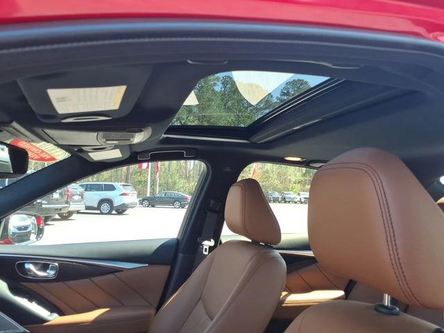 Used 2023 INFINITI Q50 Sensory image 16