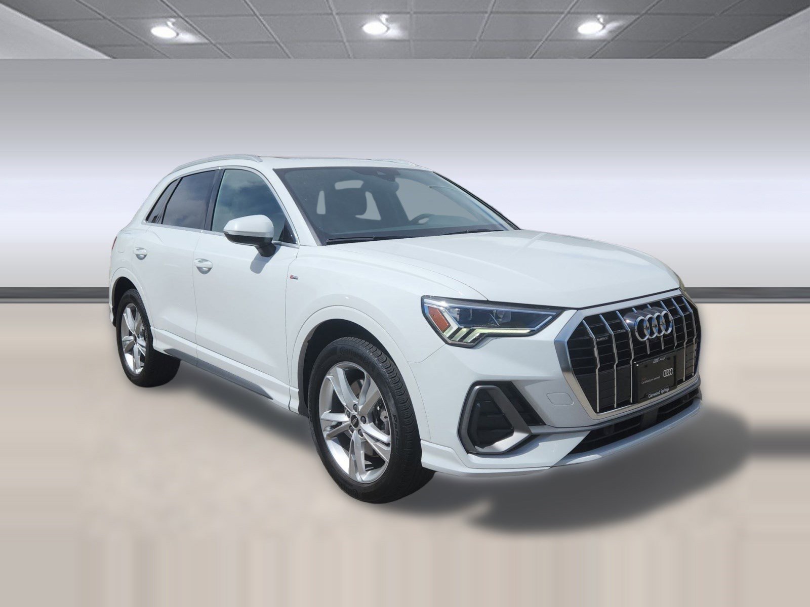 Used 2024 Audi Q3 2.0T Premium Plus w/ Premium Plus Package image 7
