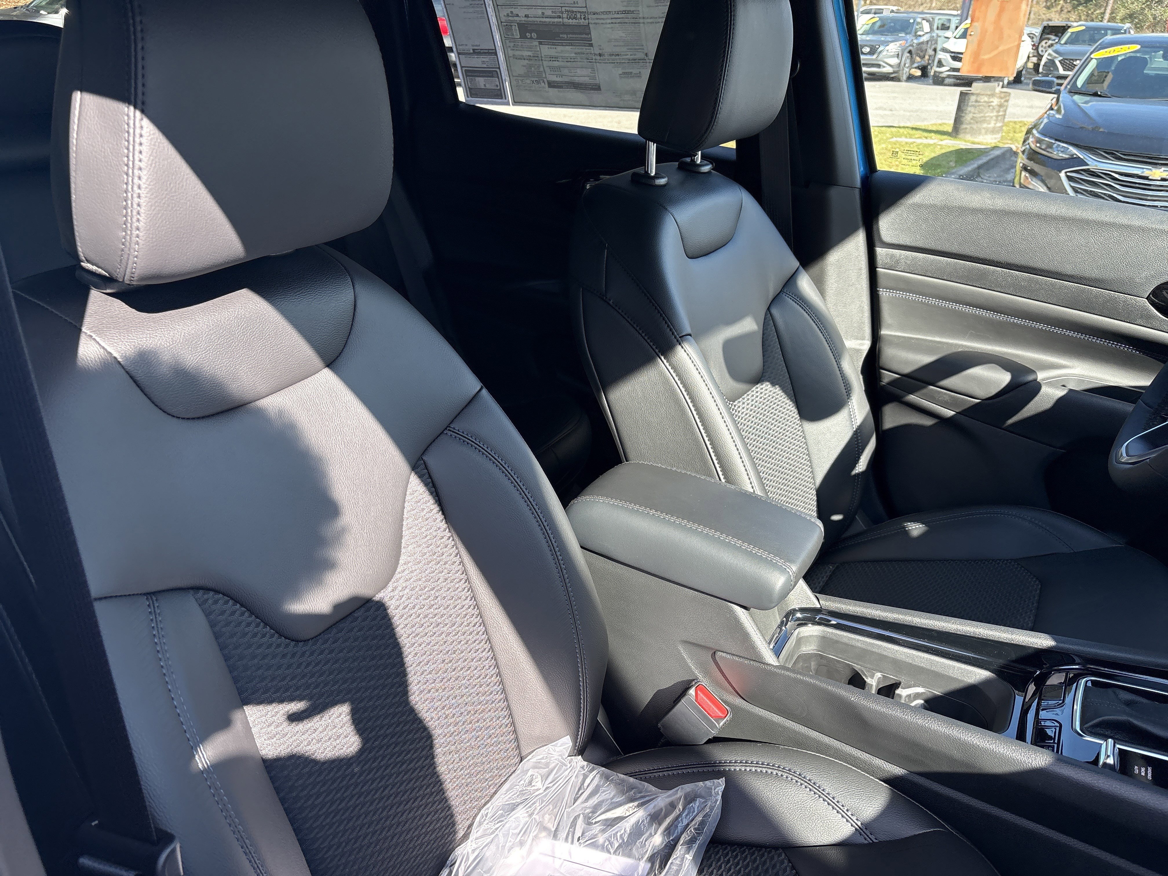 New 2026 Jeep Compass Latitude image 12