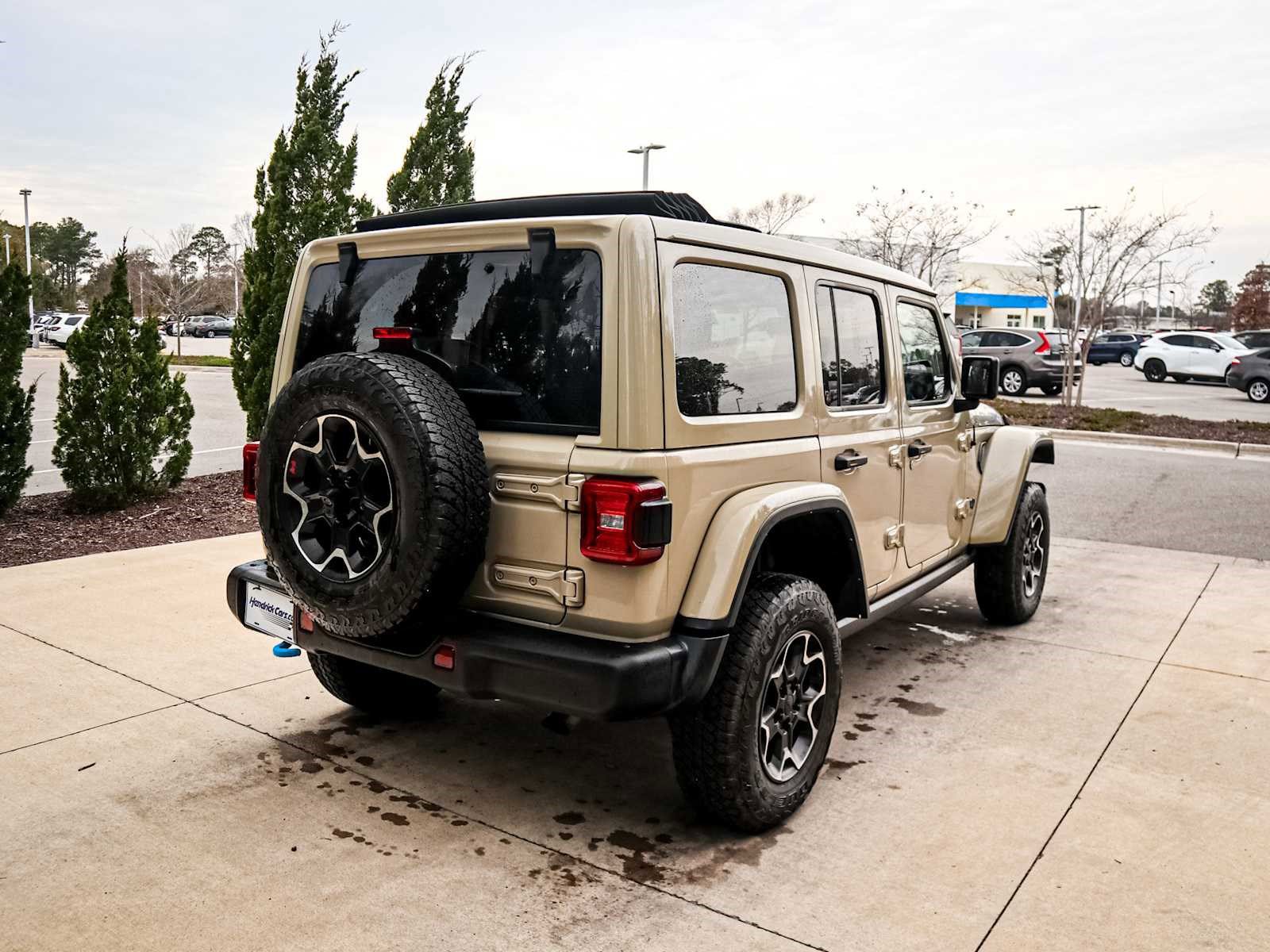 Used 2022 Jeep Wrangler Unlimited Rubicon 4xe w/ Steel Bumper Group image 10