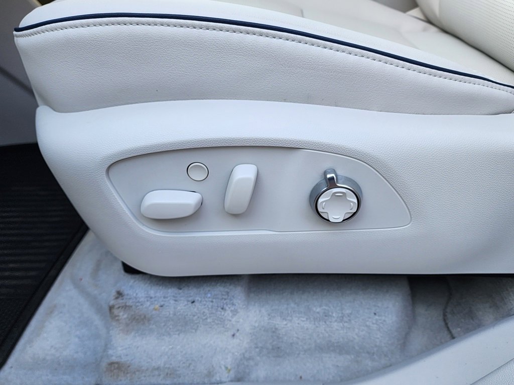 New 2026 Buick Enclave Avenir w/ Super Cruise Package image 18