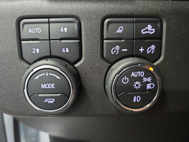 Used 2024 Chevrolet Silverado 2500 High Country w/ High Country Premium Package image 26