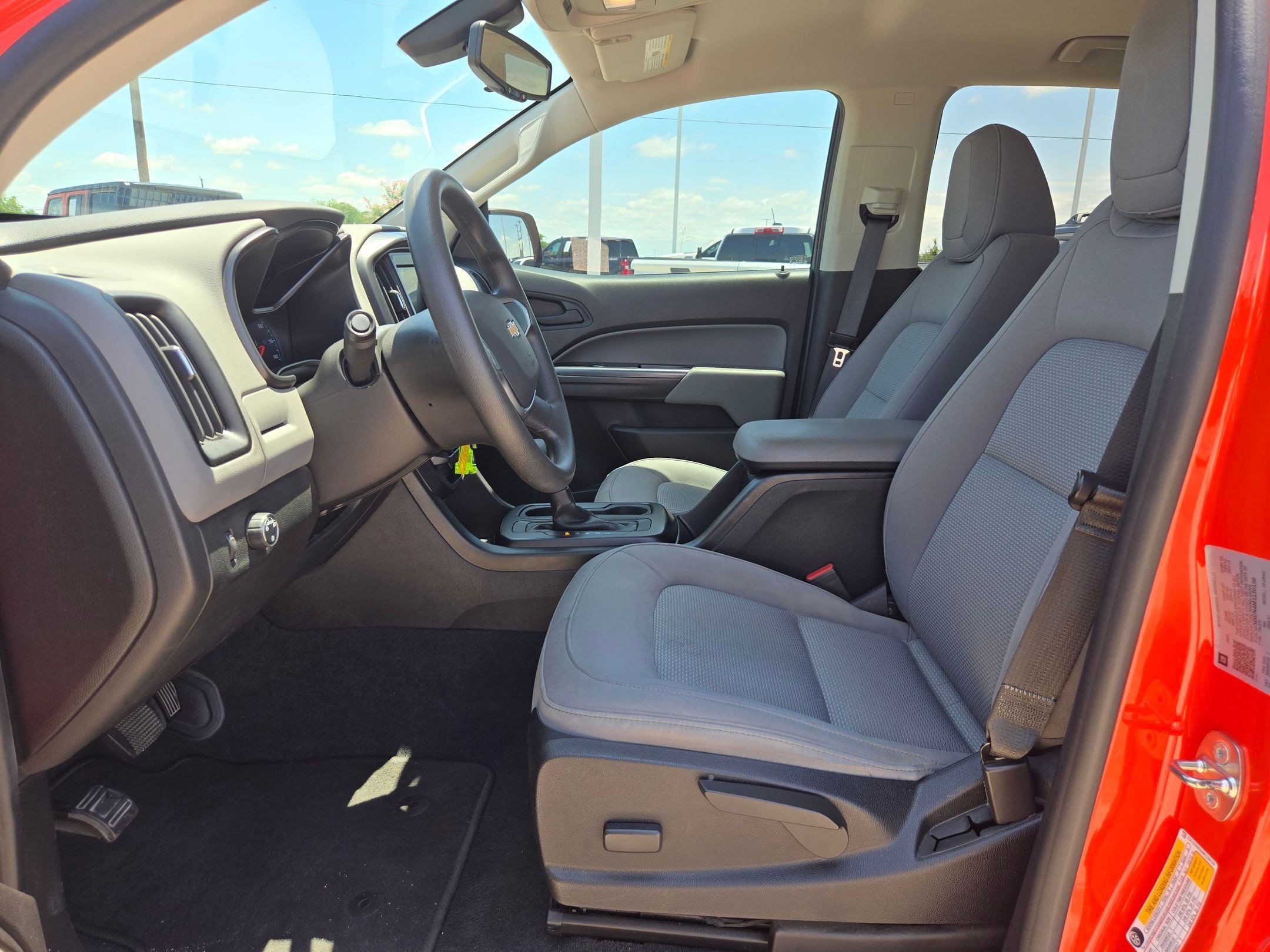 Certified 2021 Chevrolet Colorado W/T w/ Custom Special Edition RWD image 9