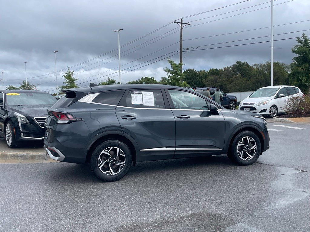 Used 2023 Kia Sportage LX FWD image 8