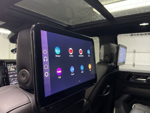 Certified 2025 GMC Yukon AT4 Ultimate w/ LPO, Floor Liner Package AWD/4WD image 36
