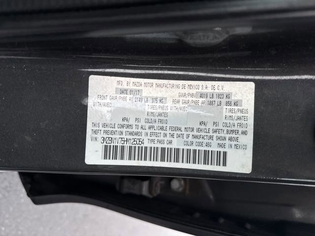 Used 2017 MAZDA MAZDA3 Touring image 20