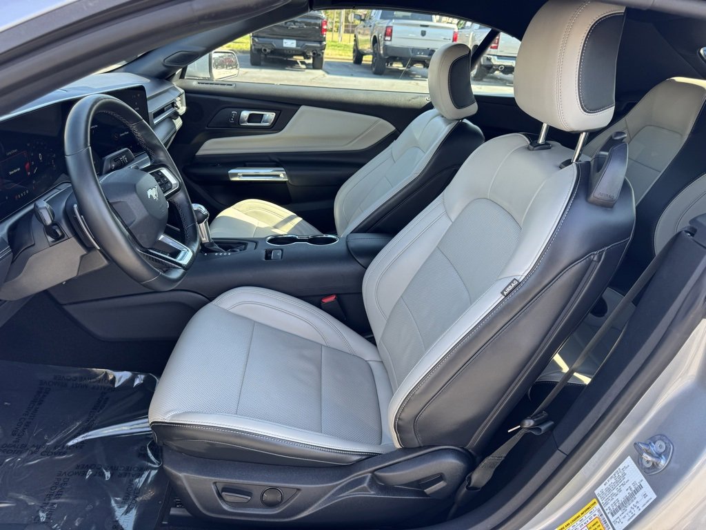 Used 2024 Ford Mustang GT Premium image 25