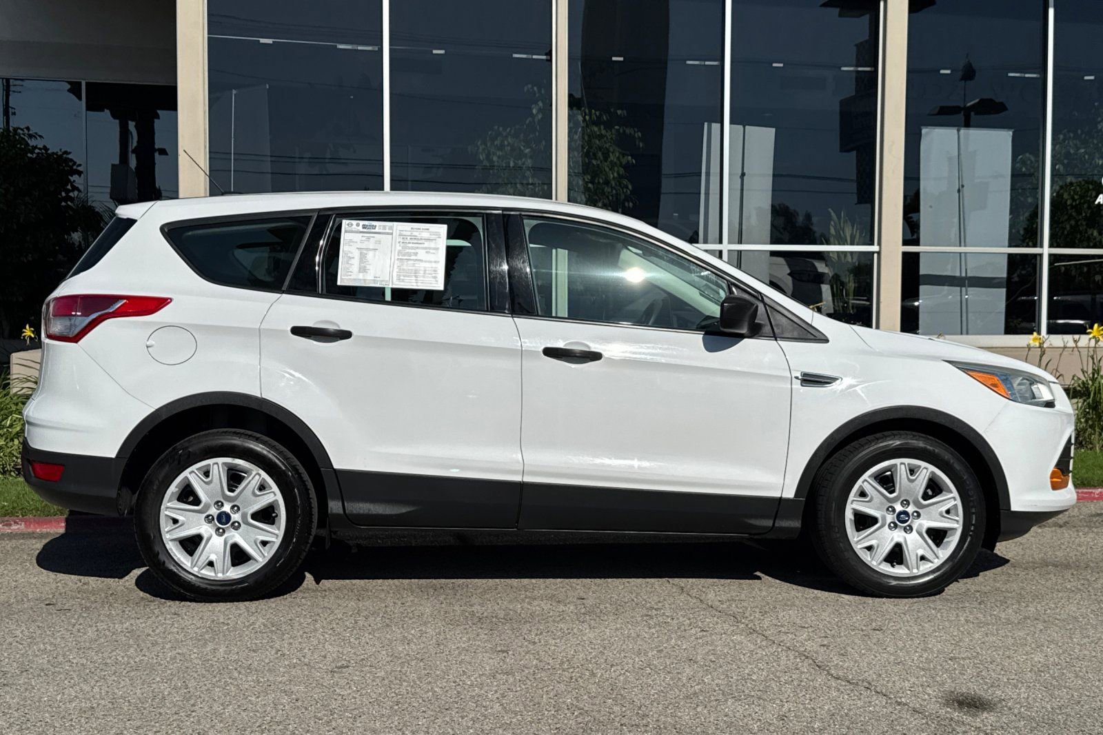 Used 2014 Ford Escape S FWD image 3