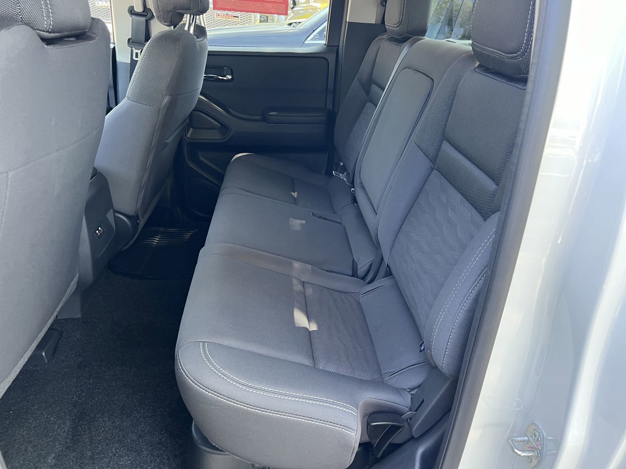 Certified 2024 Nissan Frontier SV w/ Tow Package image 27