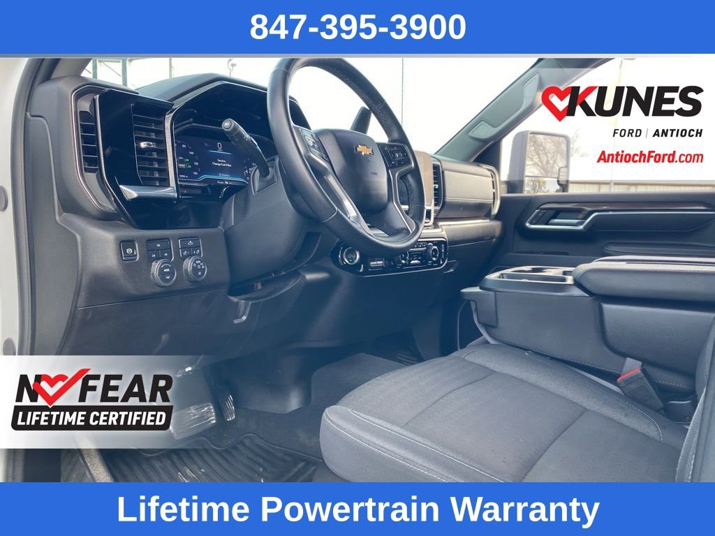 Used 2025 Chevrolet Silverado 2500 LT w/ Convenience Package AWD/4WD image 14