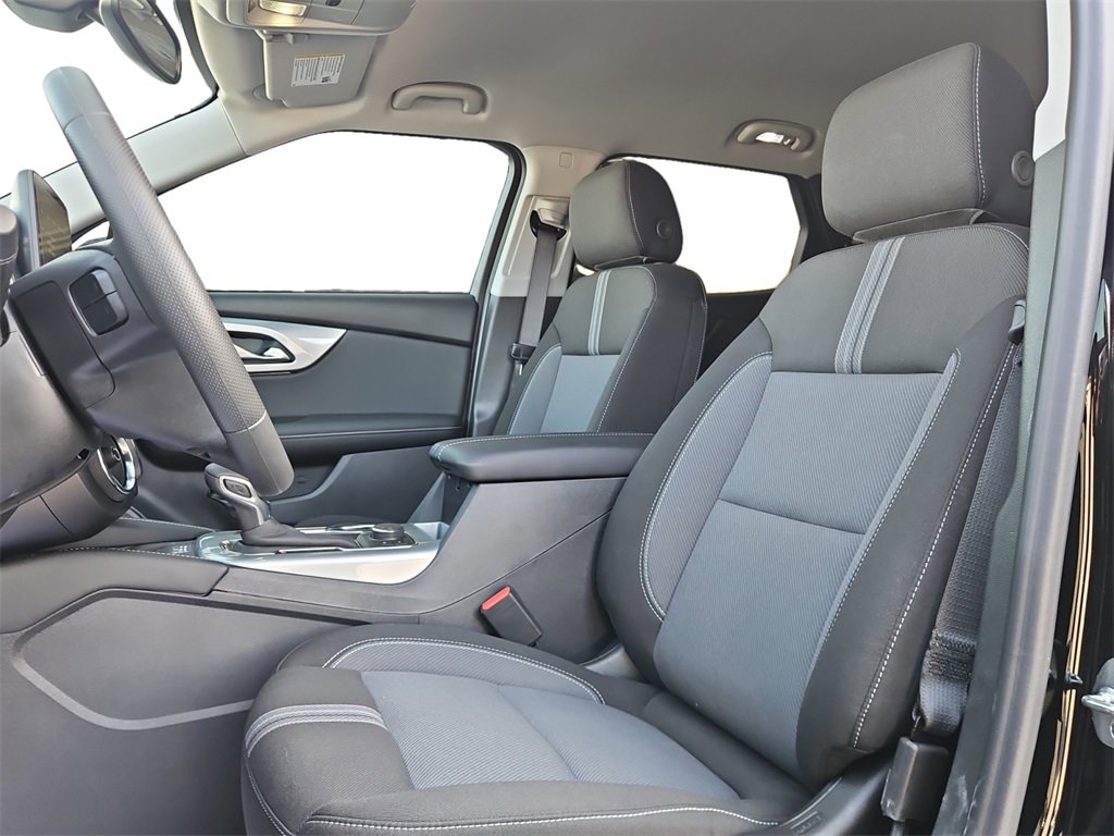 New 2026 Chevrolet Blazer LT w/ Convenience Package image 28