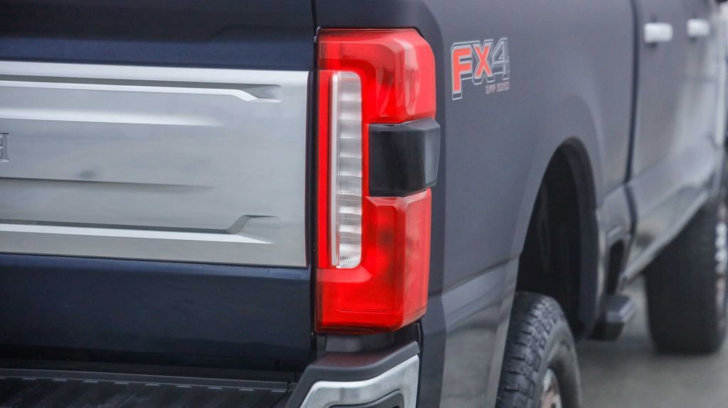 Used 2024 Ford F250 King Ranch w/ Chrome Package image 10