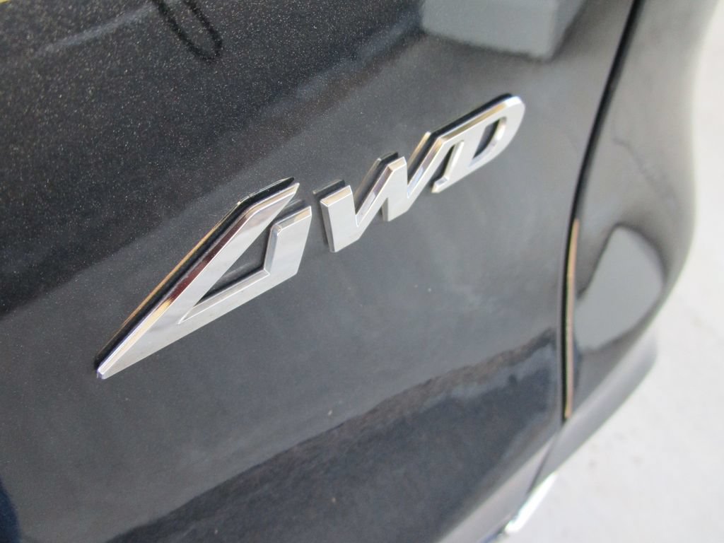 Used 2025 Genesis GV70 2.5T AWD/4WD image 14