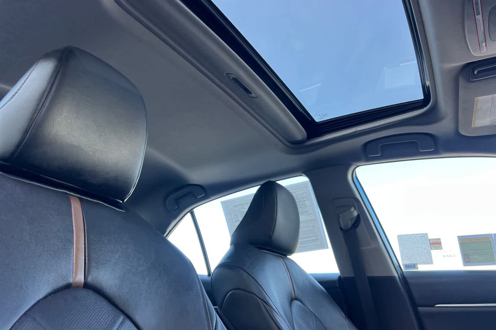 Certified 2019 Toyota Camry XLE w/ Sunroof Package FWD image 17