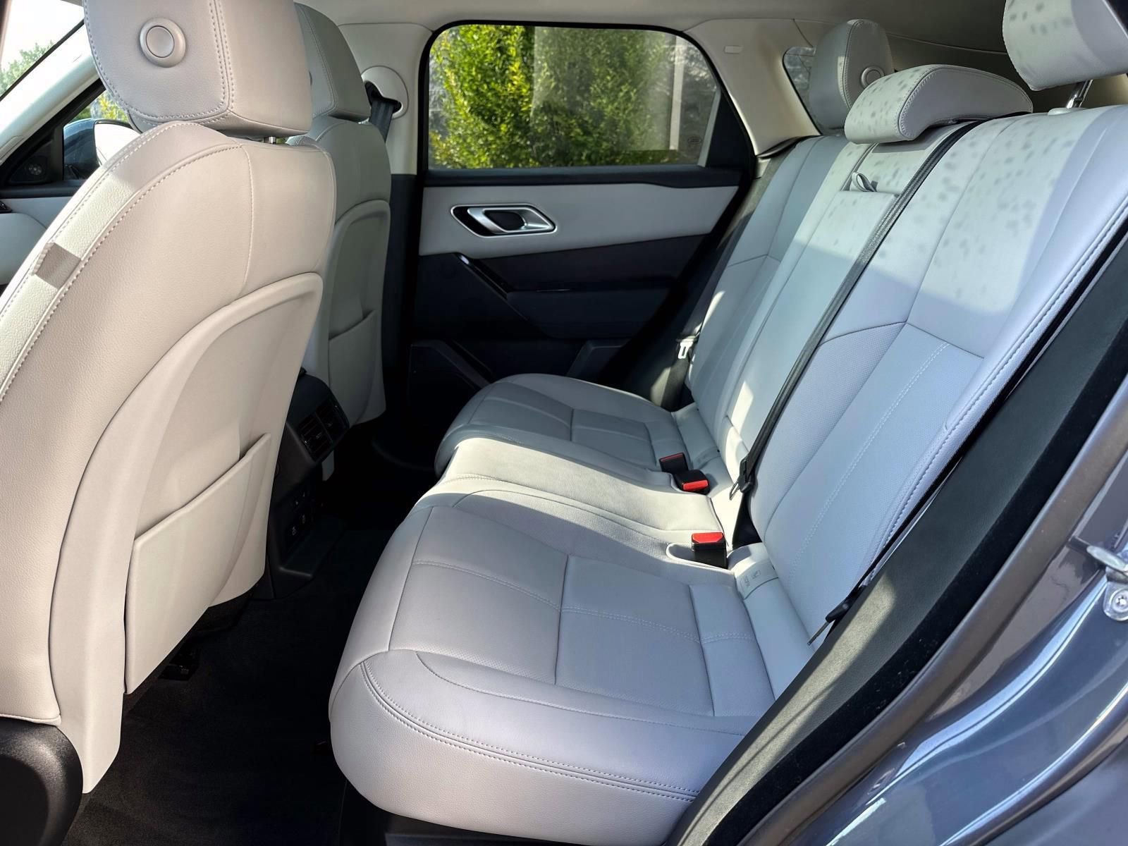 Used 2025 Land Rover Range Rover Velar S image 19