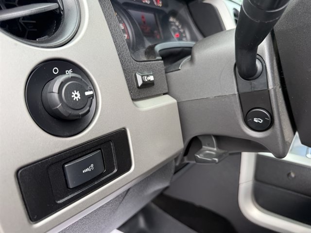 Used 2011 Ford F150 Raptor w/ Raptor Luxury Pkg AWD/4WD image 13
