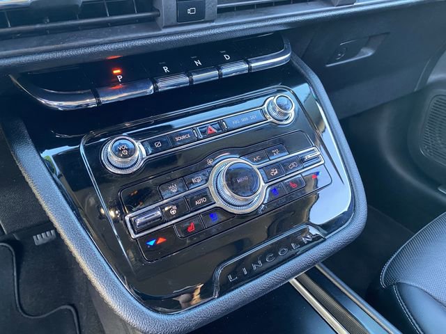 Used 2022 Lincoln Corsair Reserve w/ Equipment Group 201A image 27