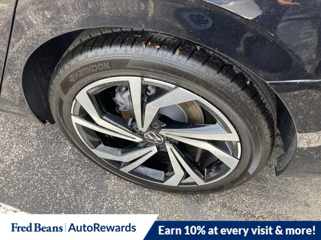 New 2026 Volkswagen Jetta SEL image 8