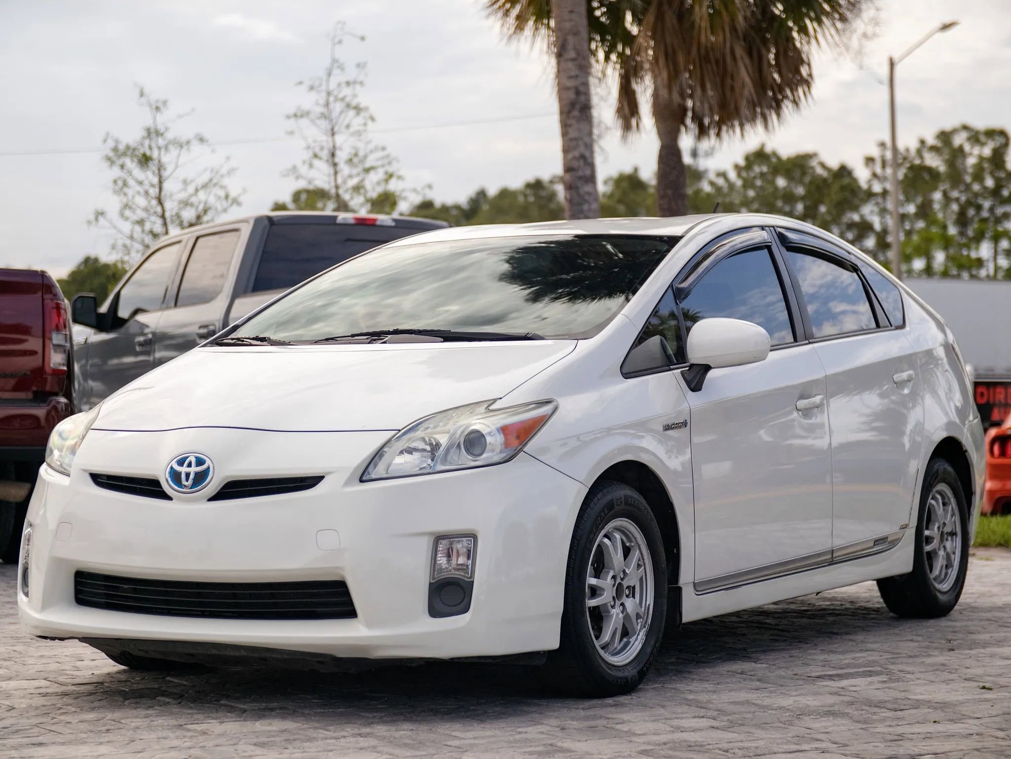 Used 2011 Toyota Prius Two FWD image 7