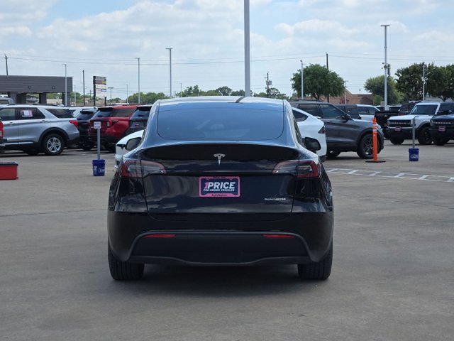 Used 2024 Tesla Model Y Long Range AWD/4WD image 6