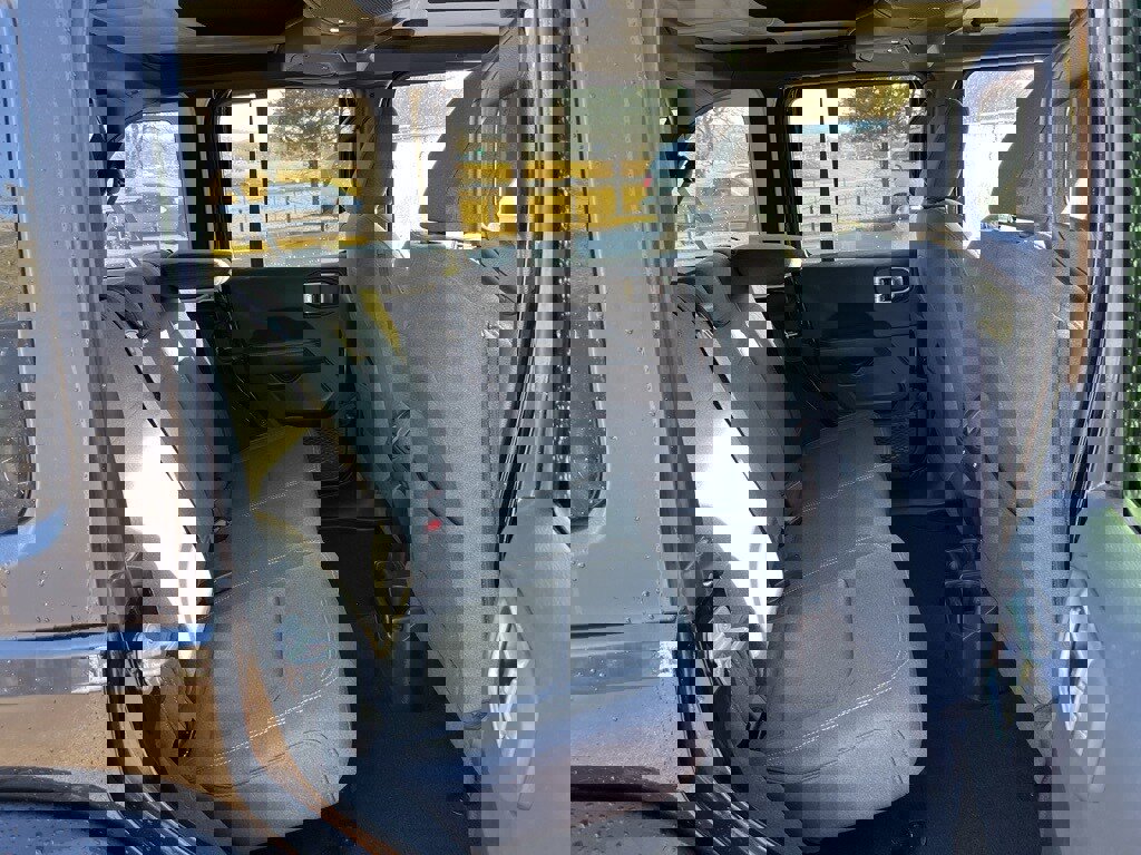 Used 2024 Jeep Wrangler Sahara w/ Safety Group image 9