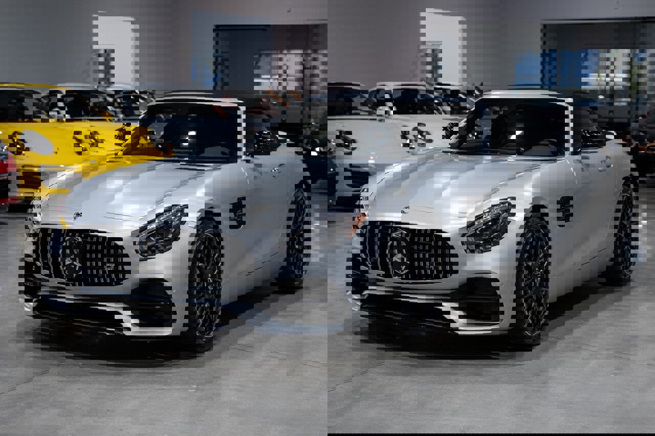 Used 2019 Mercedes-Benz AMG GT Roadster image 11