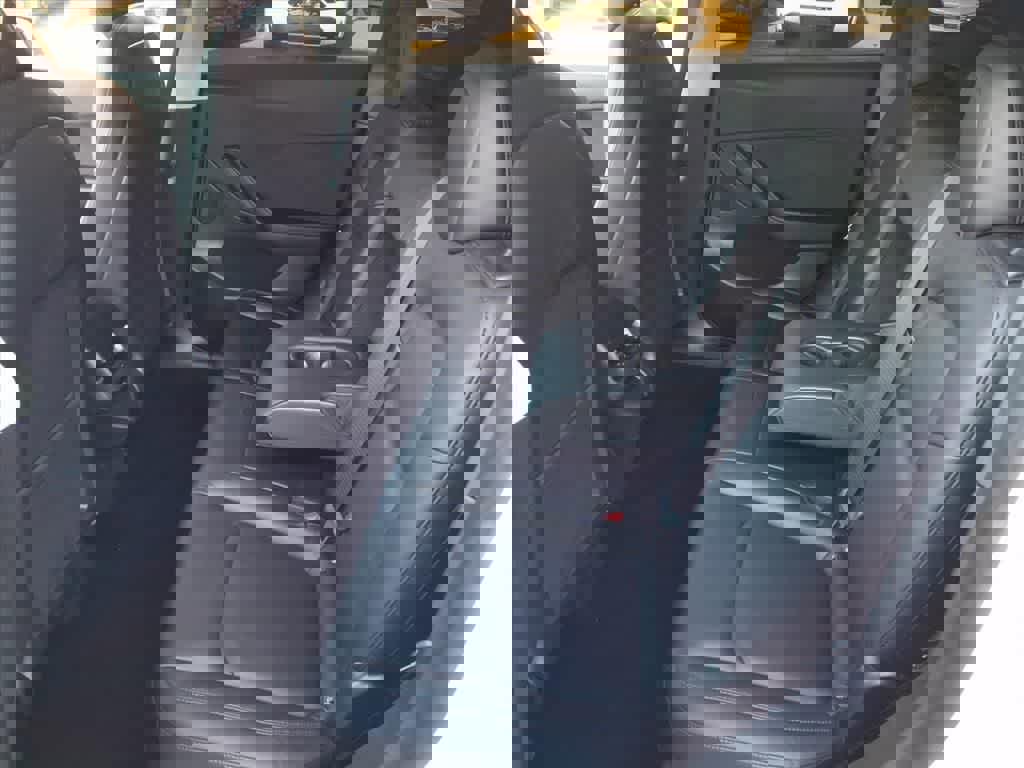 Used 2021 Tesla Model Y Long Range image 11