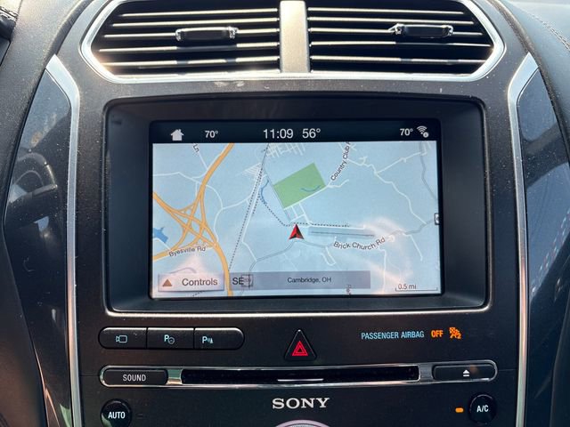 Used 2018 Ford Explorer Platinum AWD/4WD image 16