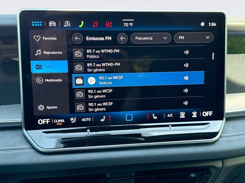 New 2026 Volkswagen Tiguan SE R-Line AWD/4WD image 12